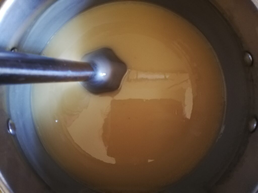 Blending the cold process soap base to make it emulsify