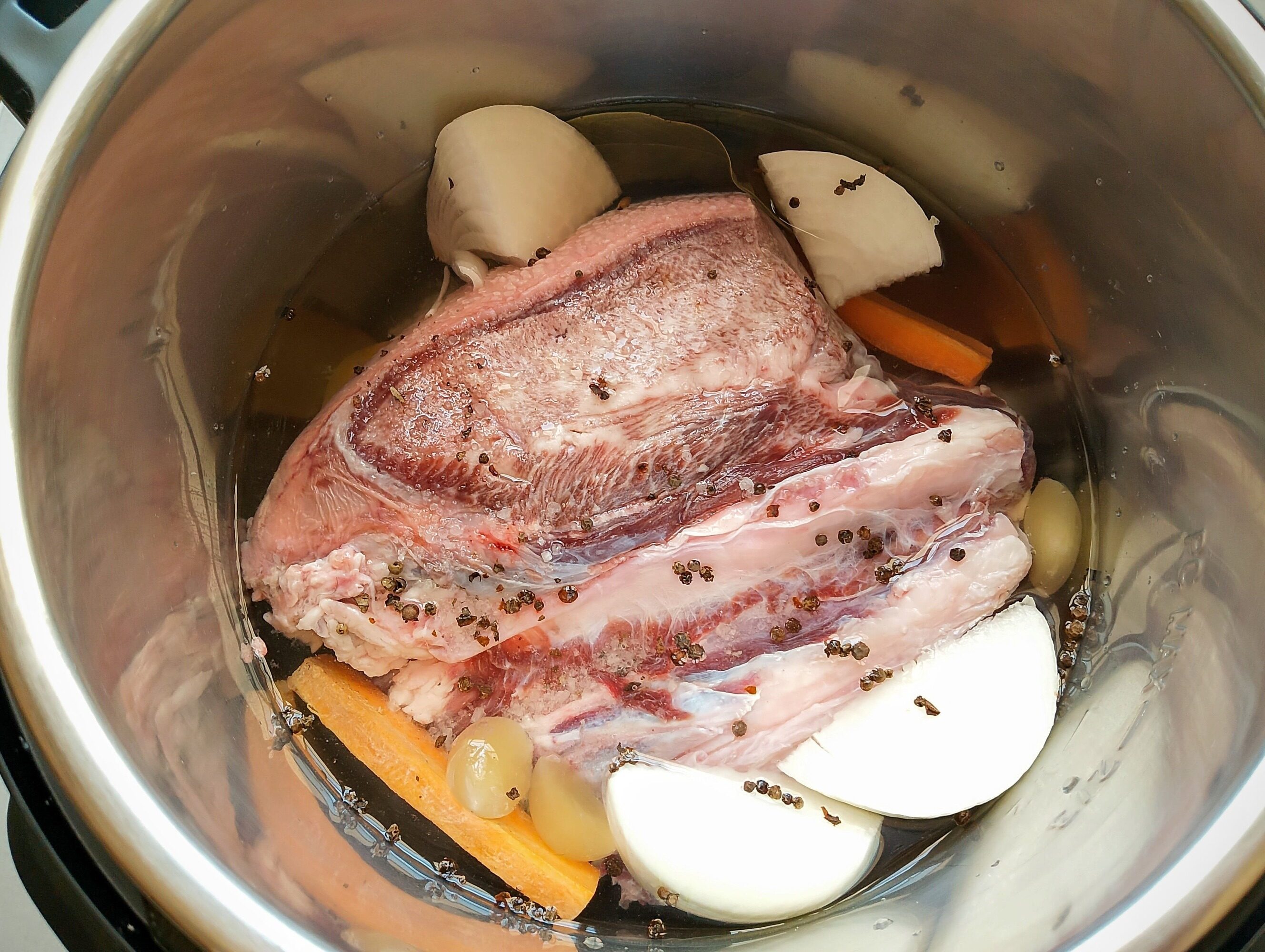 How to cook tongue in a pressure cooker: tongue ready for cooking in Instant Pot
