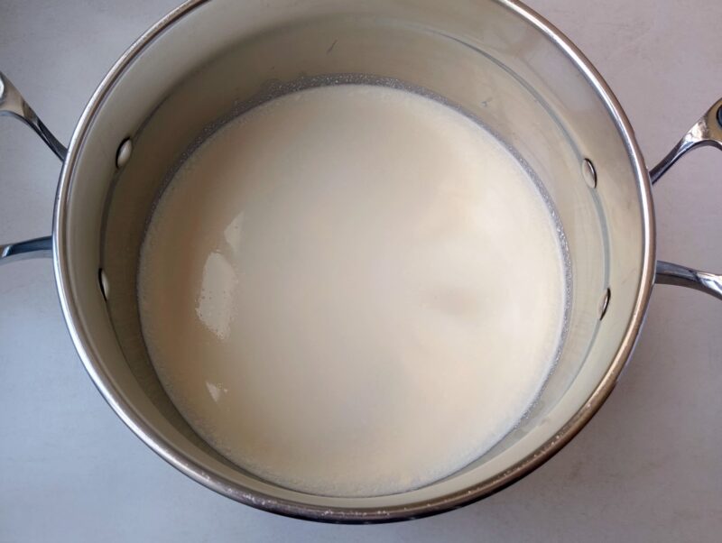 Warming milk for junket
