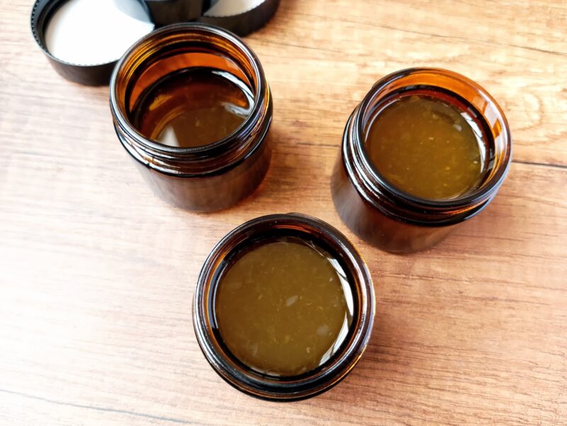 Calendula balm cooling in amber jars