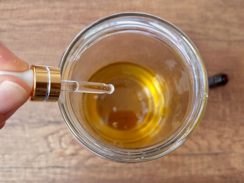 Adding essential oils to cooled oils